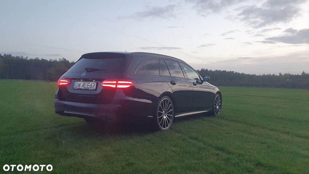 Mercedes-Benz Klasa E 400 4-Matic 9G-TRONIC - 6