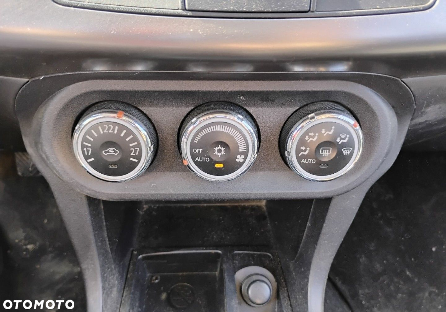 Mitsubishi Lancer - 14