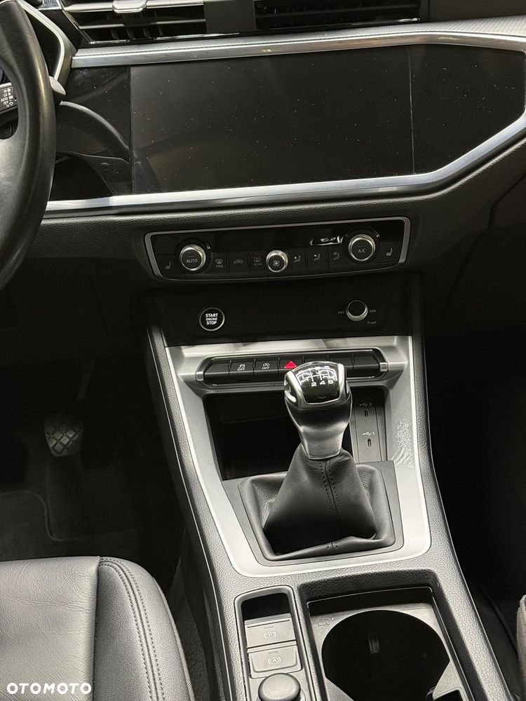 Audi Q3 35 TFSI - 10