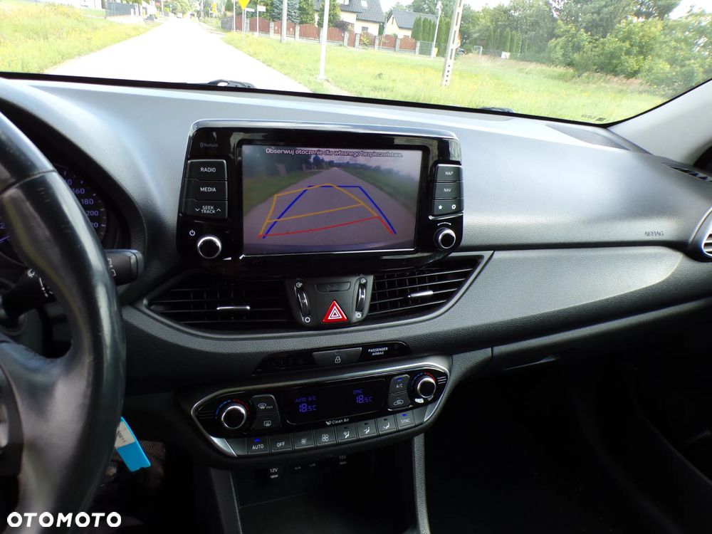 Hyundai i30 1.6 CRDI Intro Edition - 25