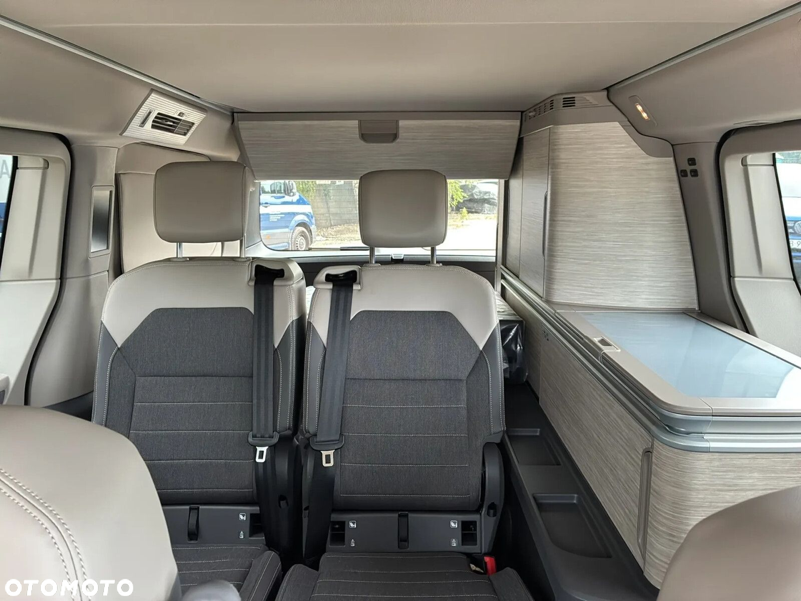 Volkswagen California - 21