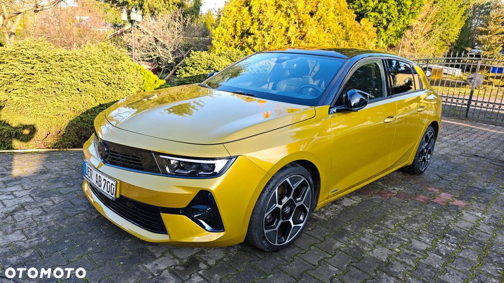 Opel Astra 1.2 T Ultimate S&S - 1