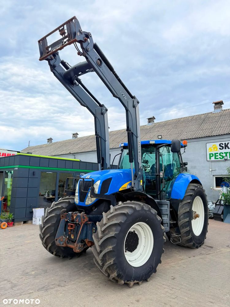New Holland T 7050 - 8