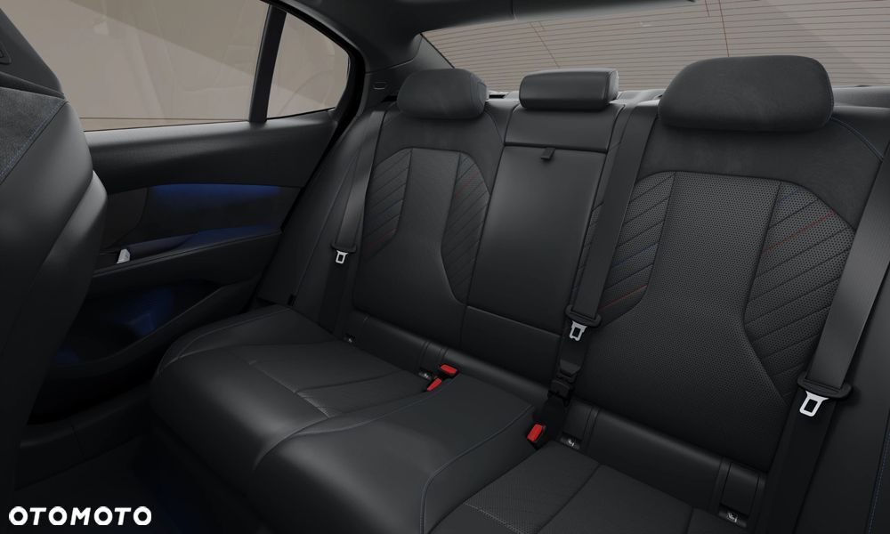 BMW Seria 3 318i - 14