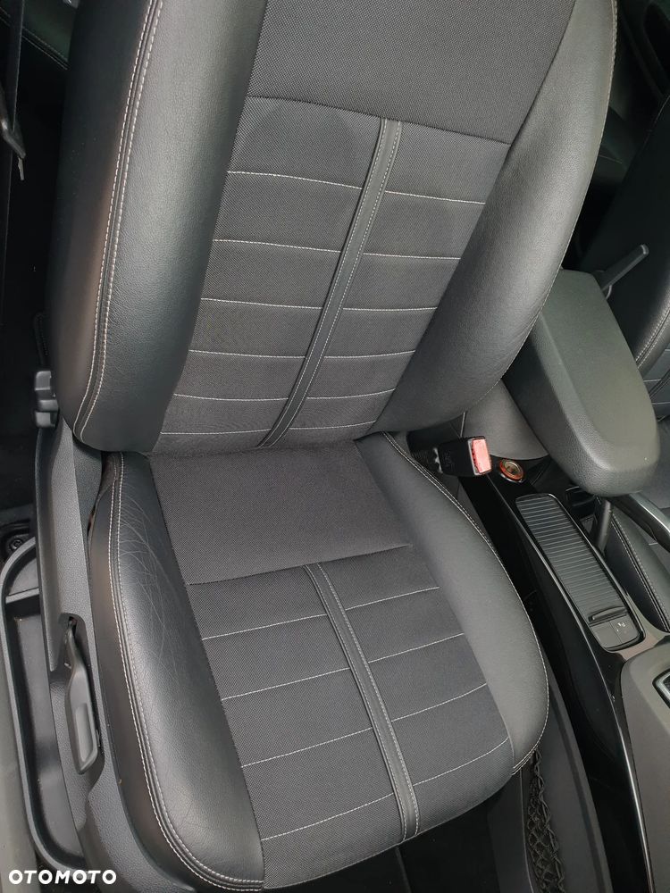 Ford Kuga 2.0 TDCi Titanium S - 31