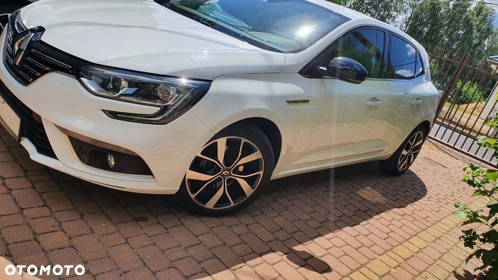 Renault Megane 1.3 TCe FAP Intens - 10