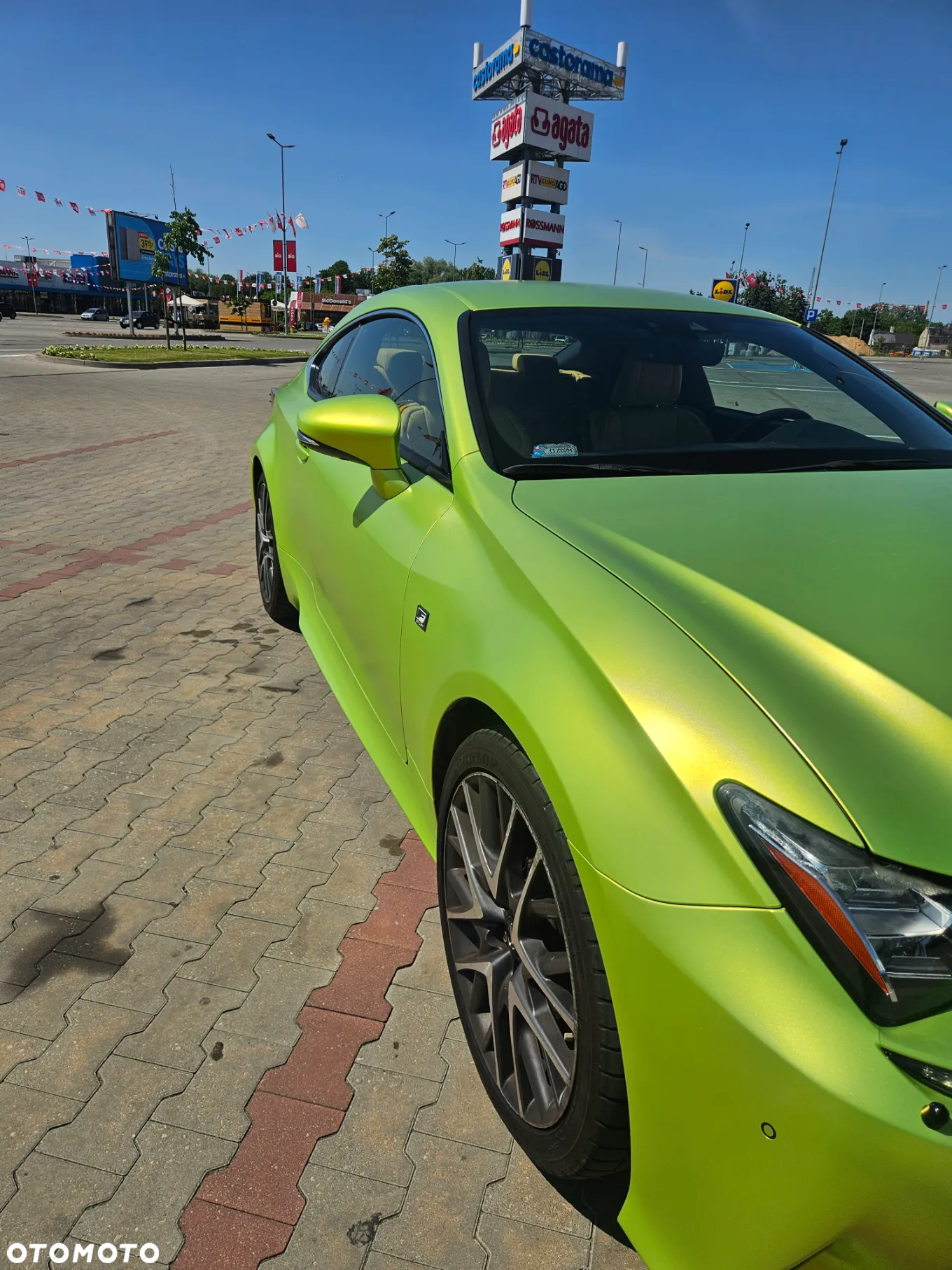Lexus RC 200t / 300 F Sport - 17