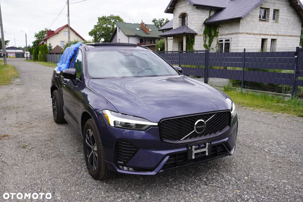 Volvo XC 60 B5 B AWD Plus Dark - 3