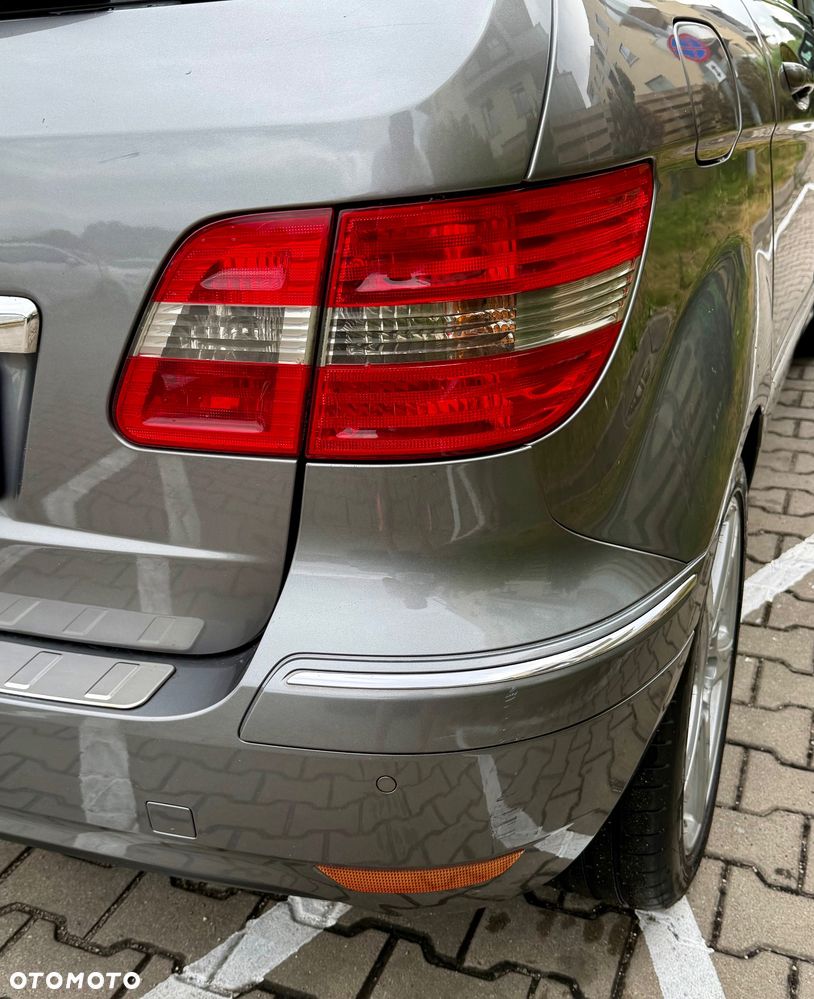 Mercedes-Benz Klasa B 200 Turbo SPORT EDITION - 14