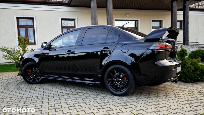Mitsubishi Lancer 2010 photo 3