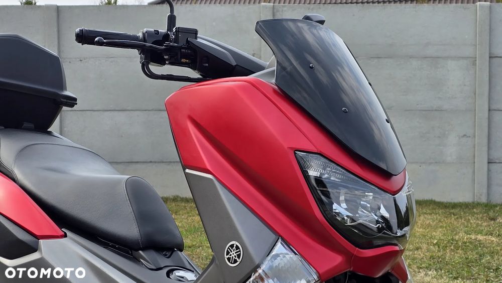 Yamaha NMAX - 14
