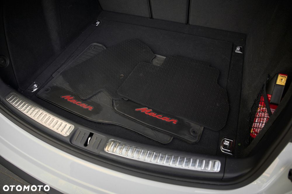 Porsche Macan Standard - 23