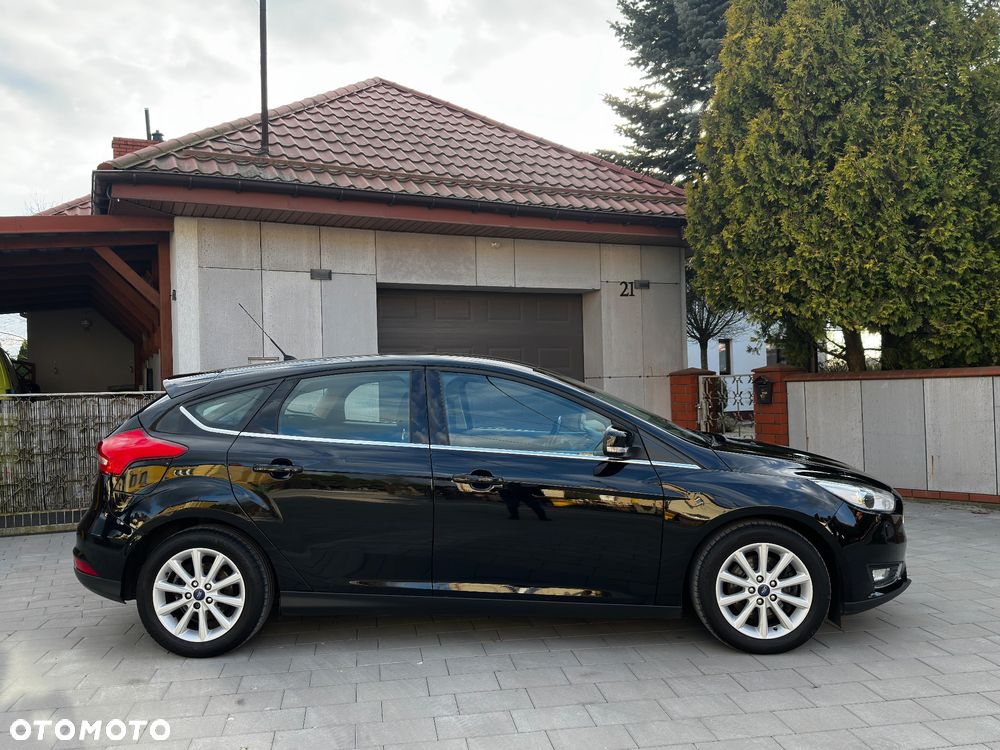 Ford Focus 1.5 EcoBoost Titanium ASS - 12