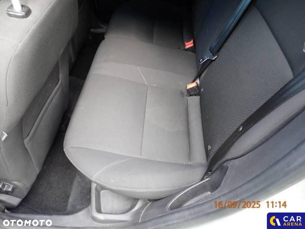 Ford Focus 1.6 Trend - 19