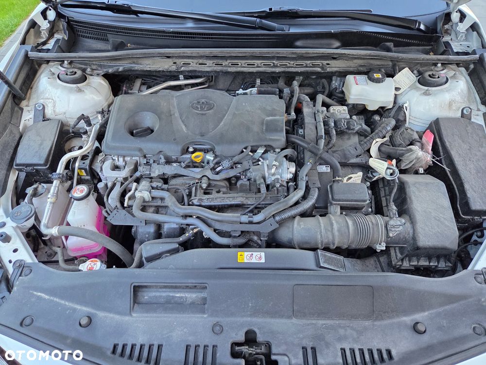 Toyota Camry 2.5 Hybrid Comfort CVT - 10