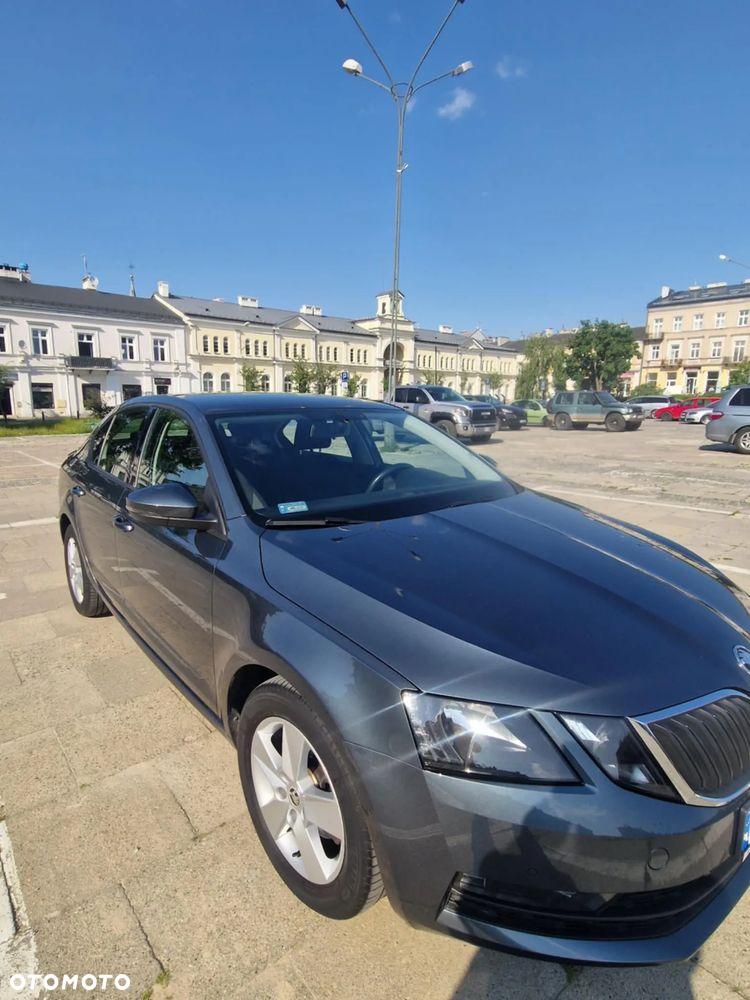 Skoda Octavia 1.5 TSI ACT Ambition - 3
