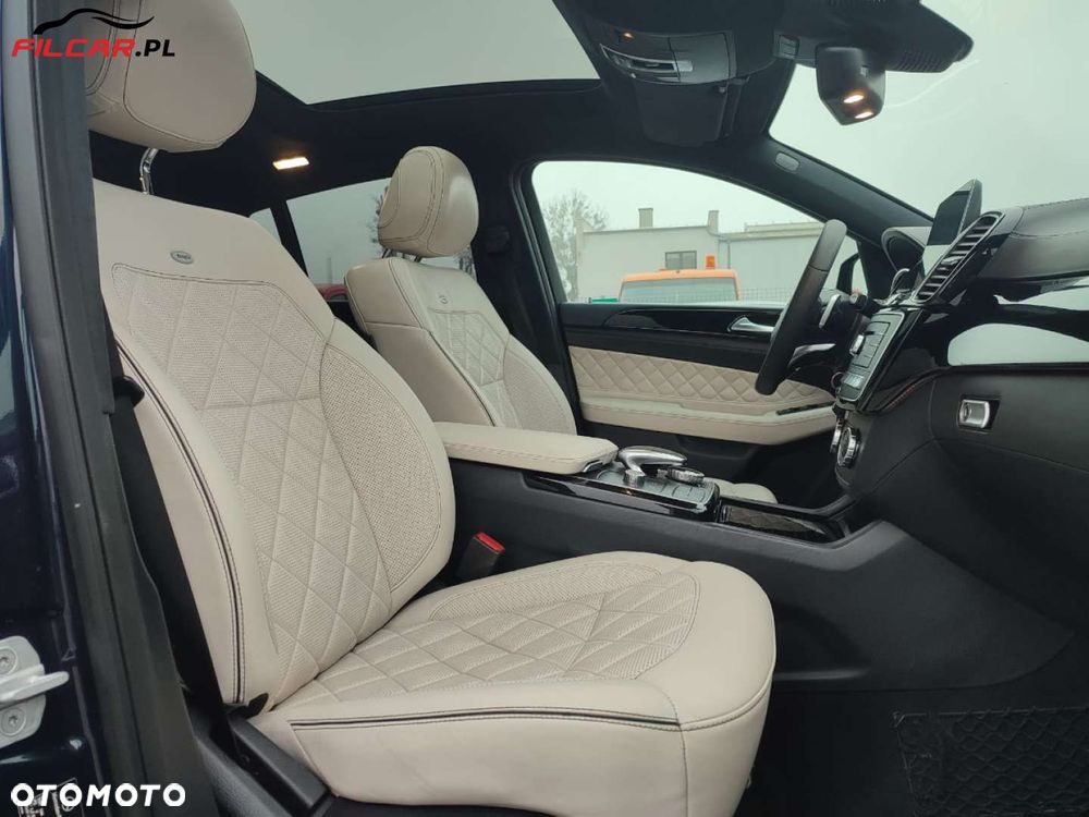 Mercedes-Benz GLE - 11