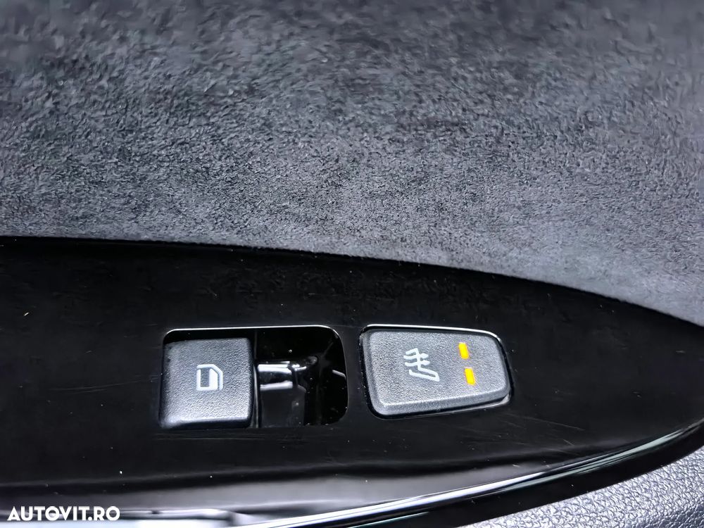 Kia Sportage 1.6 T-GDI PHEV 6AT 4x4 GT Line - 26