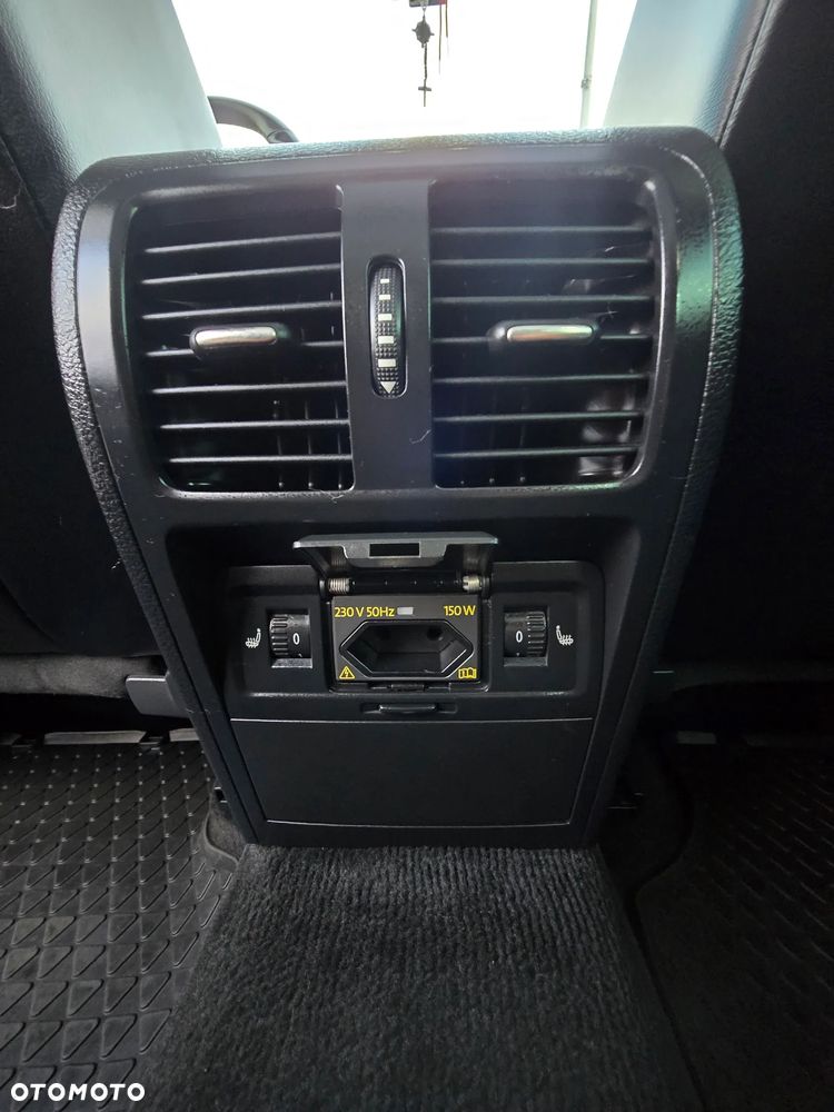 Volkswagen Passat 2.0 TDI 4Mot Highline - 13