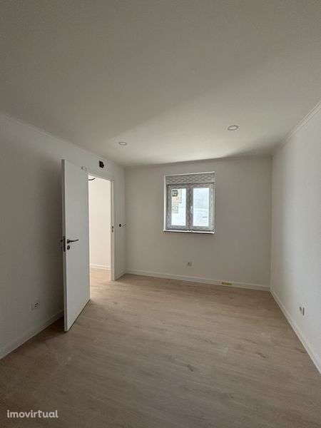 T1 para arrendar no Centro de Nelas - Grande imagem: 5/7