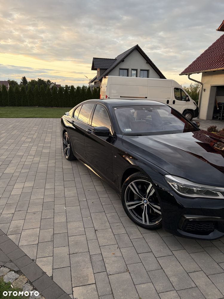 BMW Seria 7 - 4