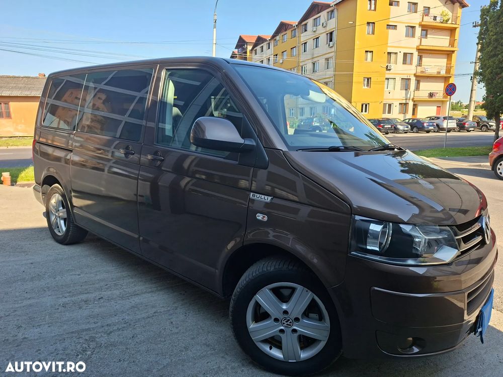 VOLKSWAGEN Multivan 2011 — imagine 3