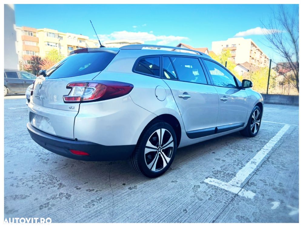 Renault Megane ENERGY dCi 110 Start & Stop Bose Edition - 7