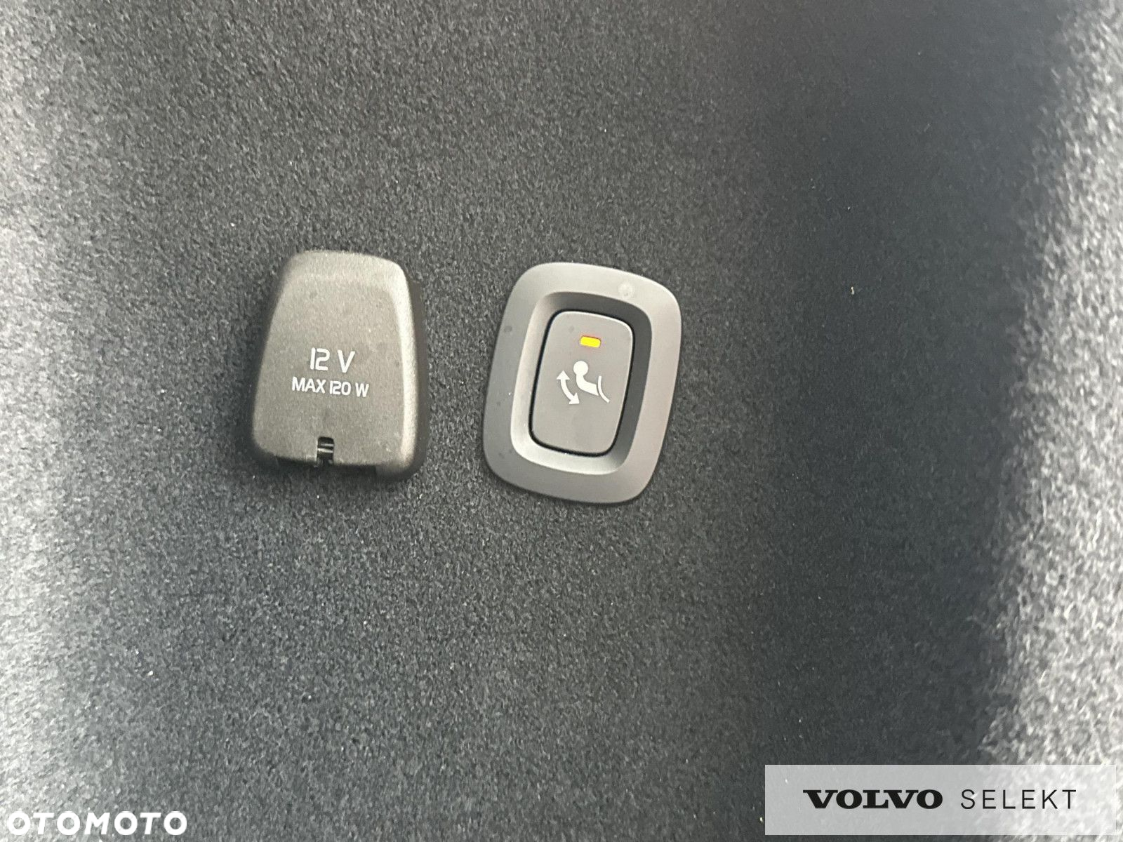 Volvo V60 Cross Country - 19