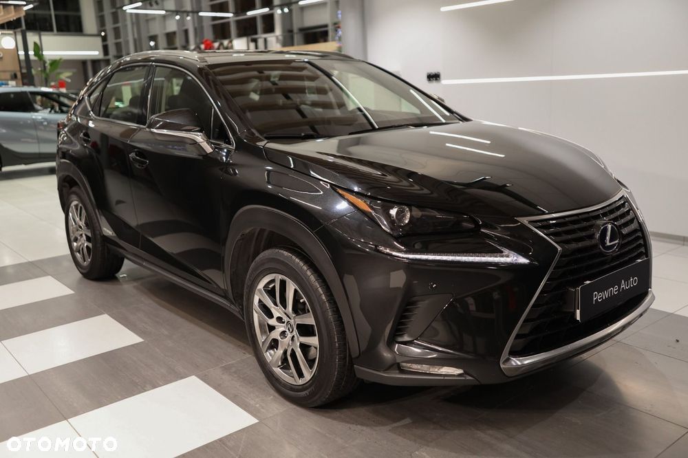 Lexus NX - 4