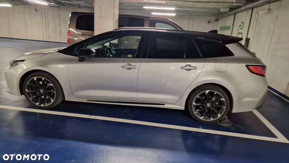 Toyota Corolla 2.0 Hybrid GR Sport - 4