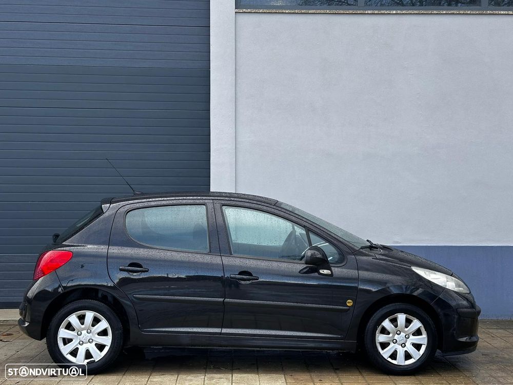 Peugeot 207 1.4 16V Active - 5