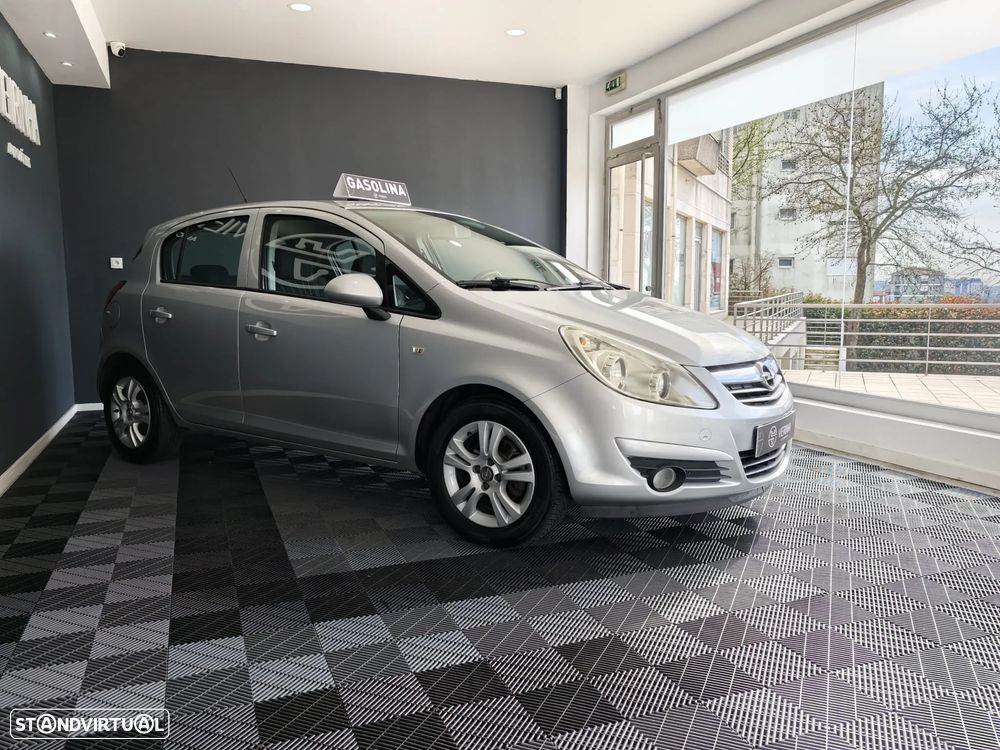 Opel Corsa 1.2 Cosmo - 9