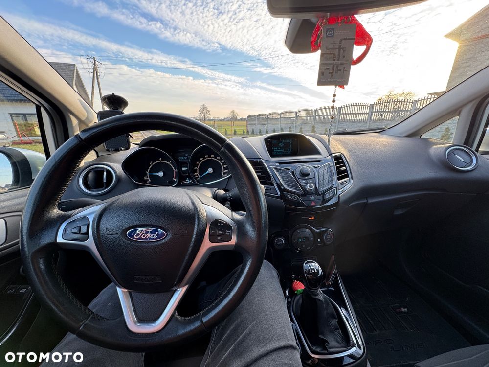 Ford Fiesta 1.6 TDCi Individual - 5