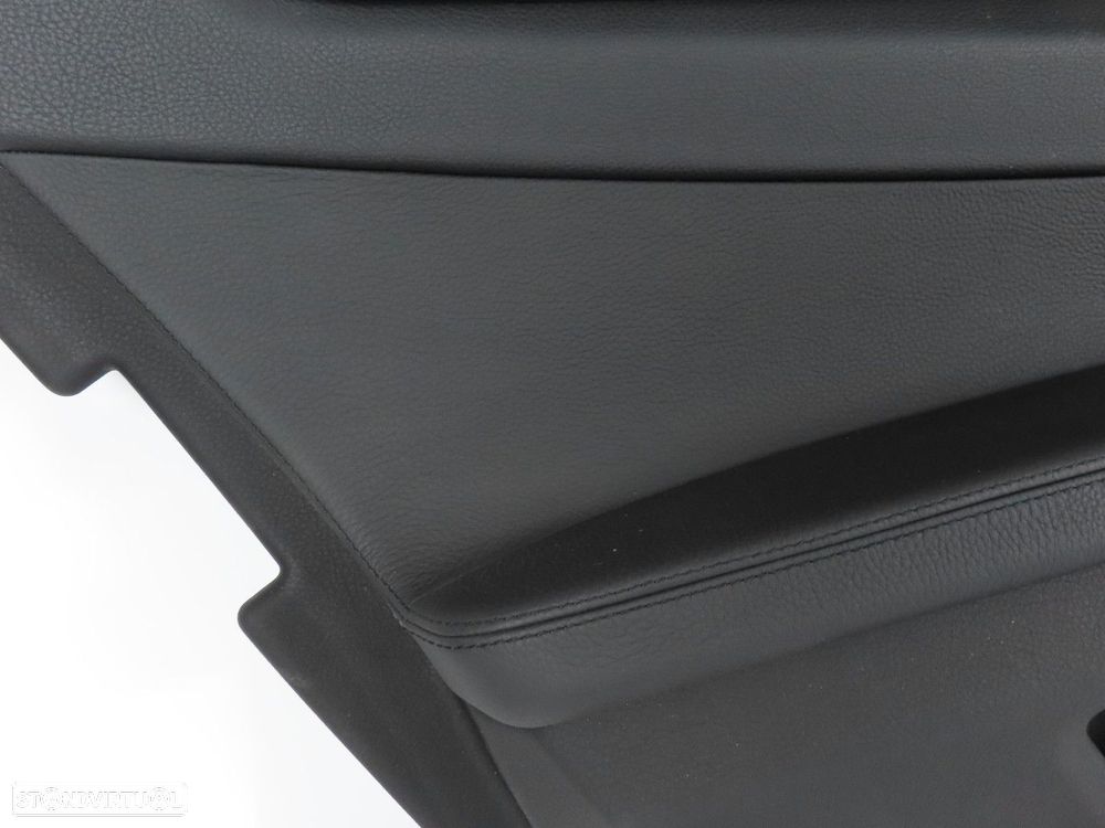 Forra da Porta em Pele (Longo) Esquerdo/Trás Seminovo/ Original BMW 7 (F01, F02,... - 2