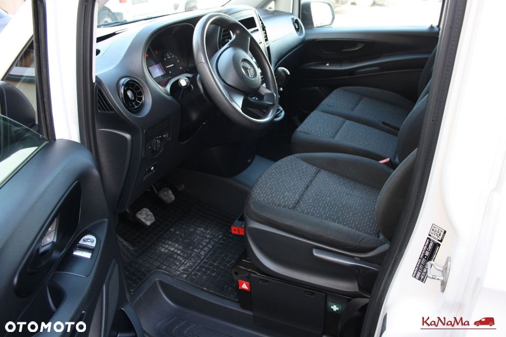 Mercedes-Benz VITO - 28