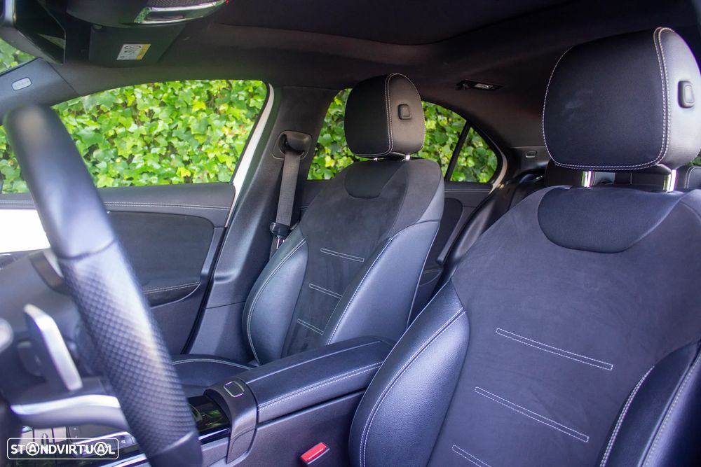 Mercedes-Benz A 250 Limousine e AMG Line - 13