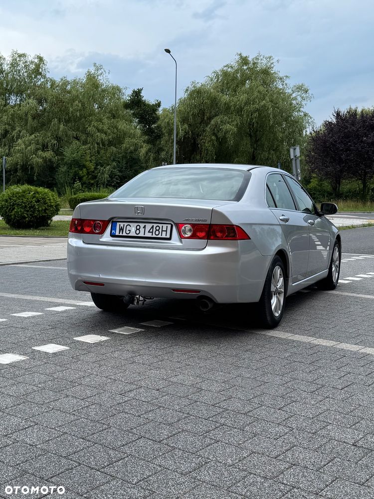 Honda Accord 2.0 i Comfort - 3