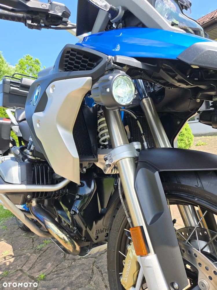 BMW R - 12