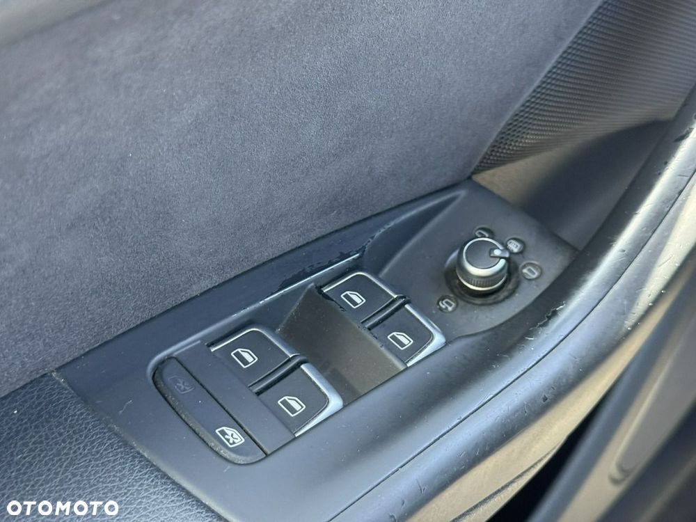 Audi Q3 2.0 TDI Quattro S tronic - 16