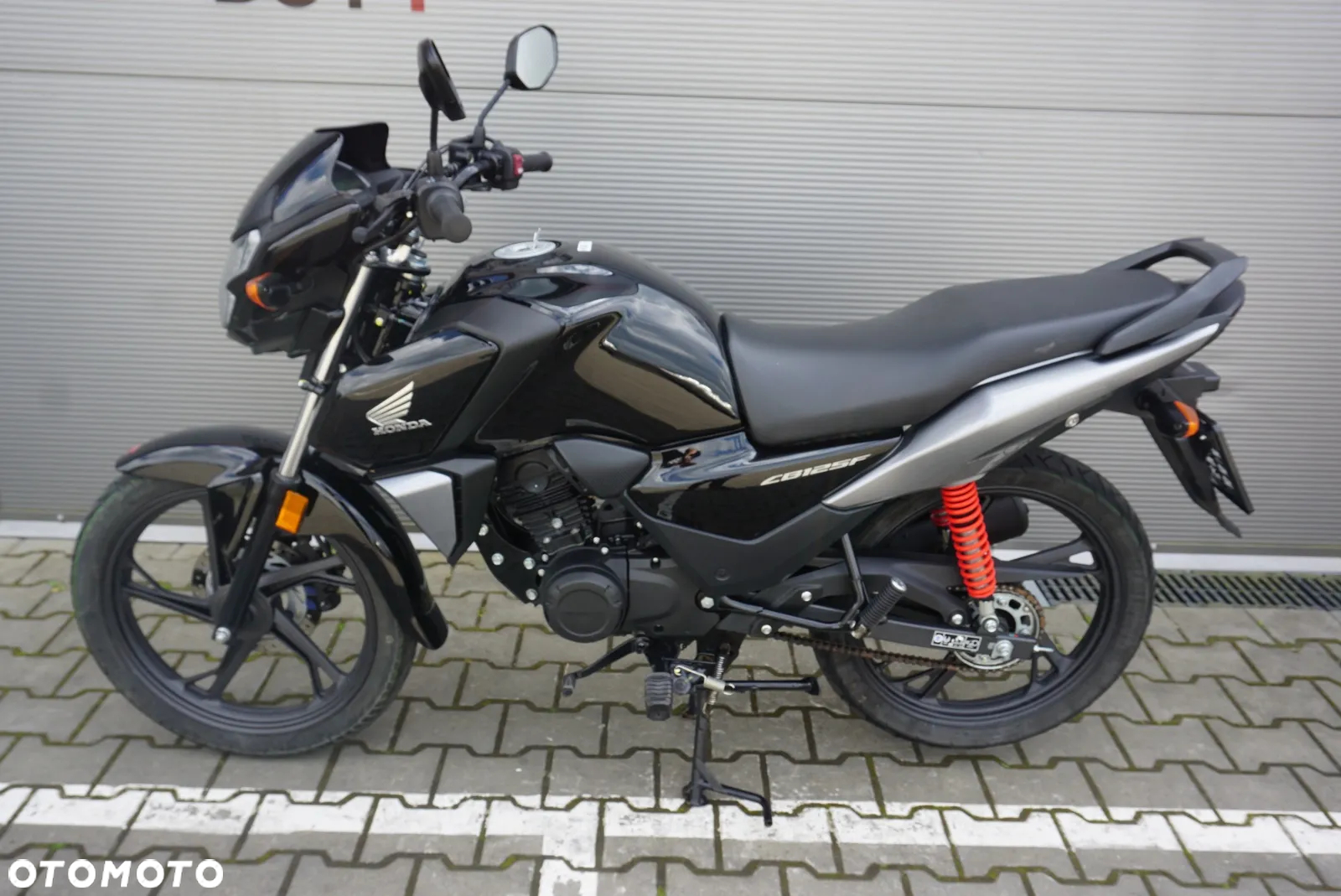 Honda CB - 18