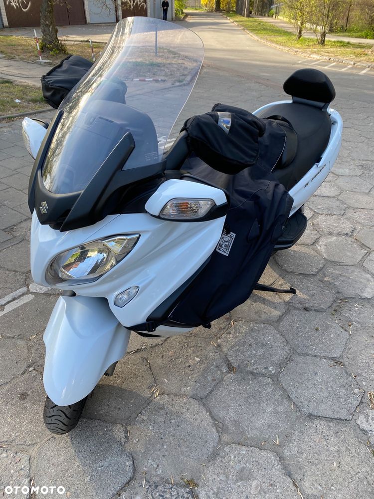 Suzuki Burgman - 3
