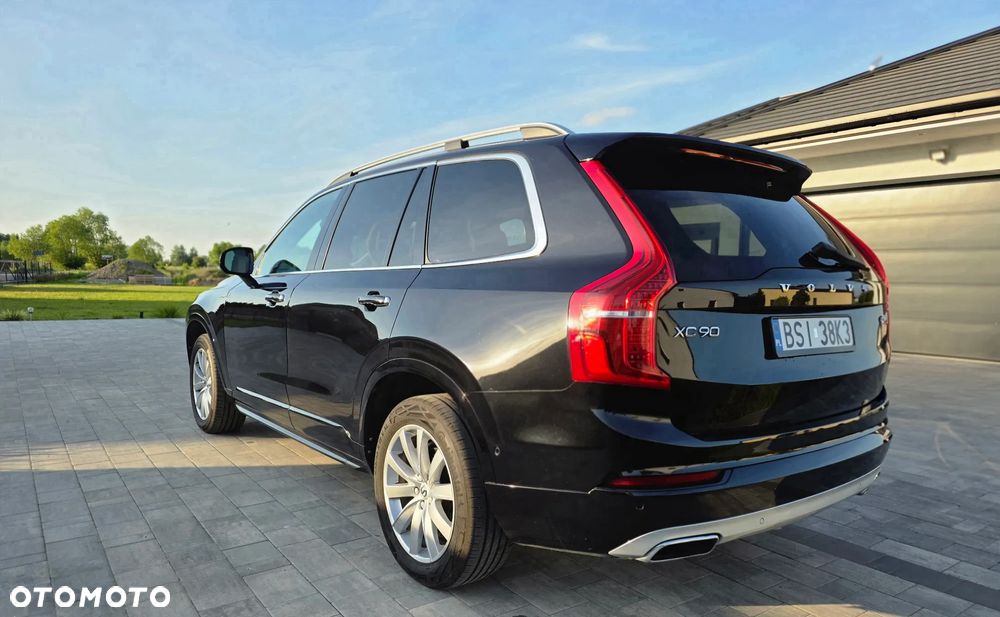 Volvo XC 90 - 24