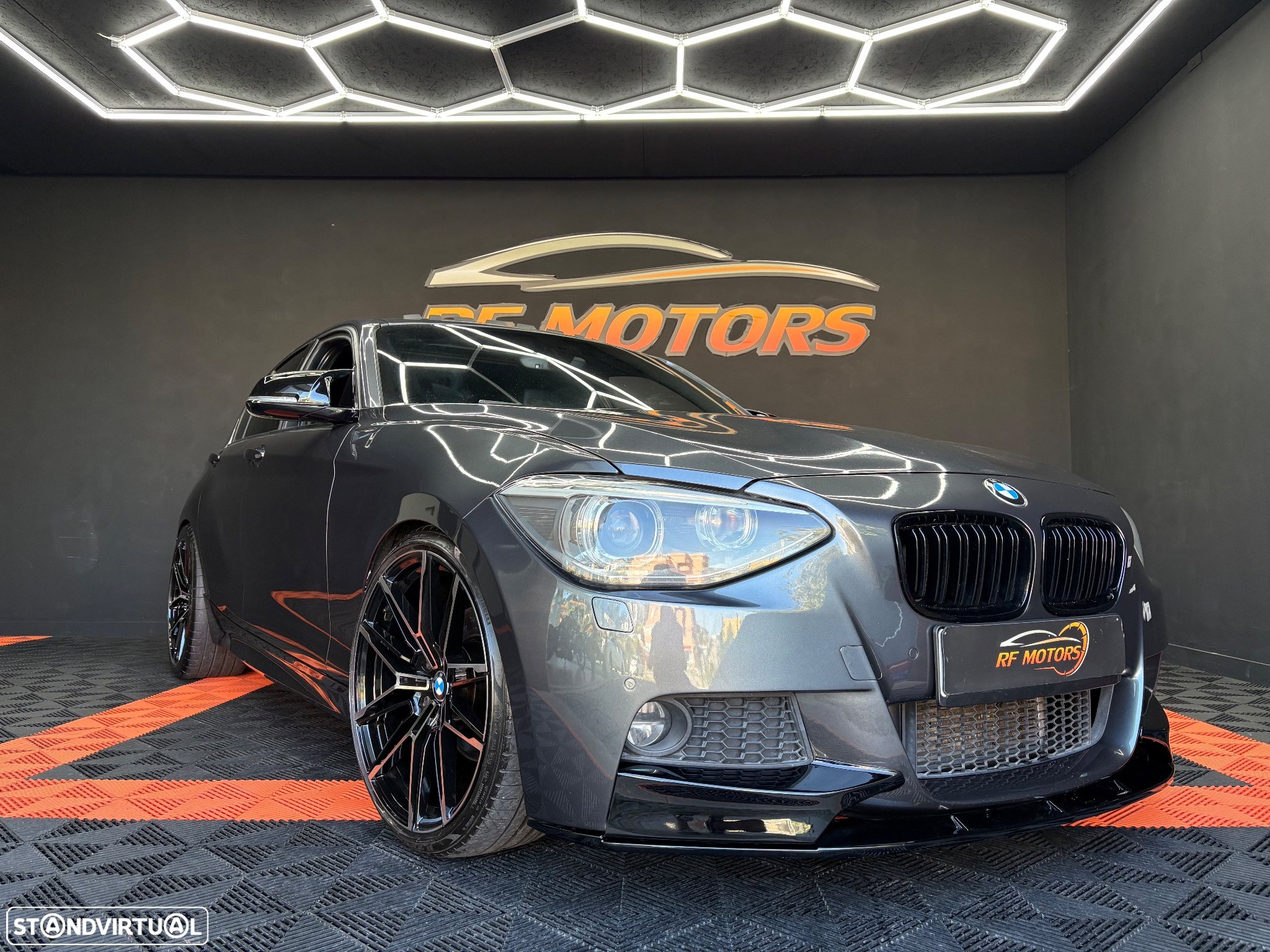 BMW 120 d Pack M - 23