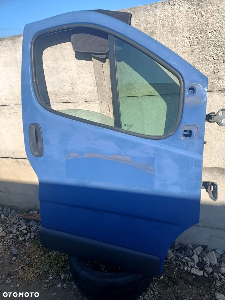 DRZWI PRAWY PRZÓD TRAFIC,VIVARO 2001-2014 ROK/ NIEBIESKIE -KOD OV489 - 2