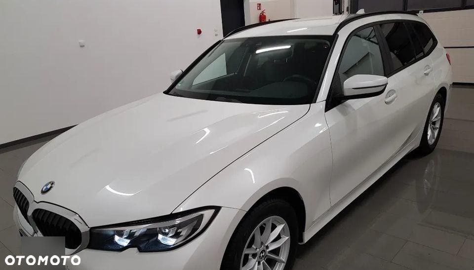 BMW Seria 3 320d Luxury Line - 8