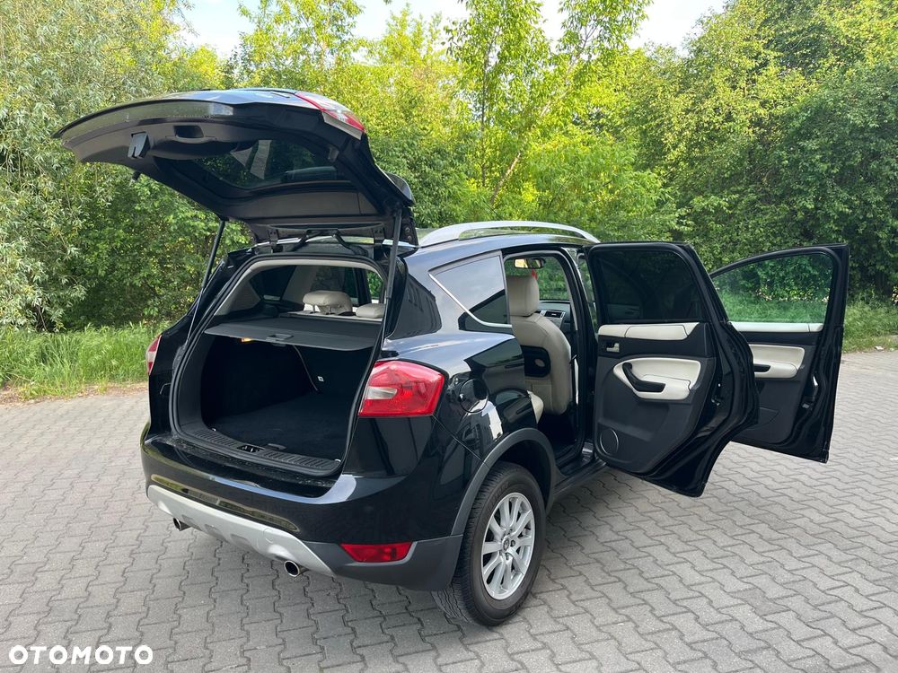 Ford Kuga 2.0 TDCi 2x4 Champions Edition - 20