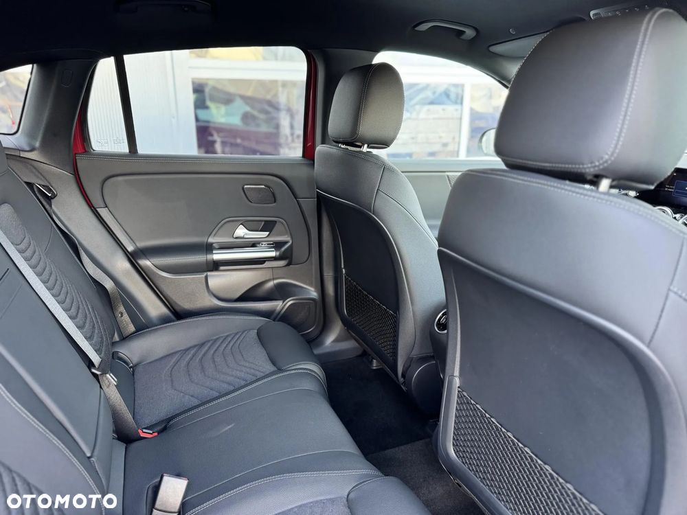 Mercedes-Benz EQA 250+ 70.5kWh Progressive - 18