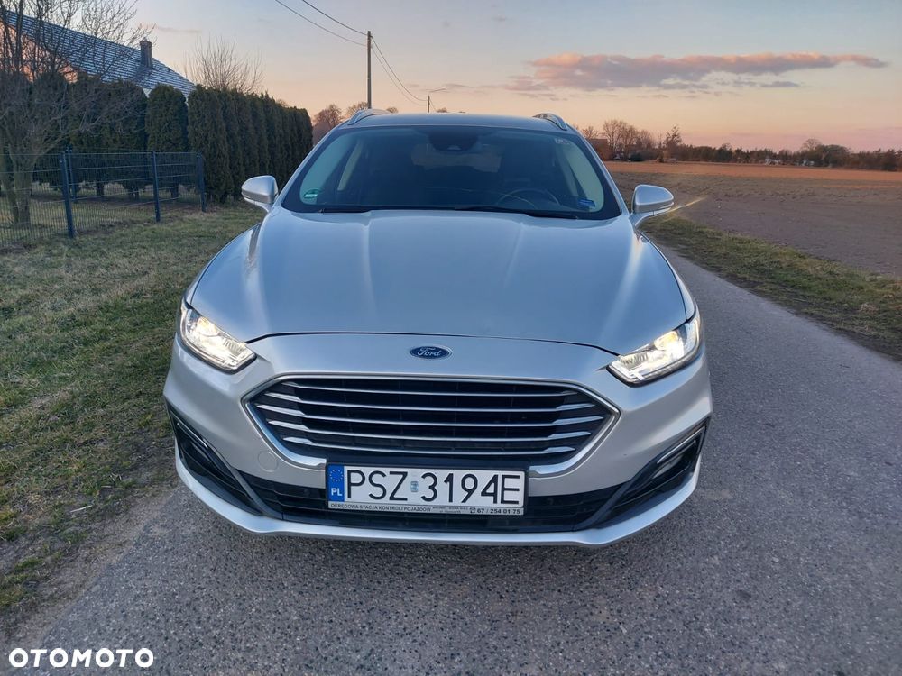 Ford Mondeo 2.0 TDCi STart-Stopp PowerShift-Aut Titanium - 2