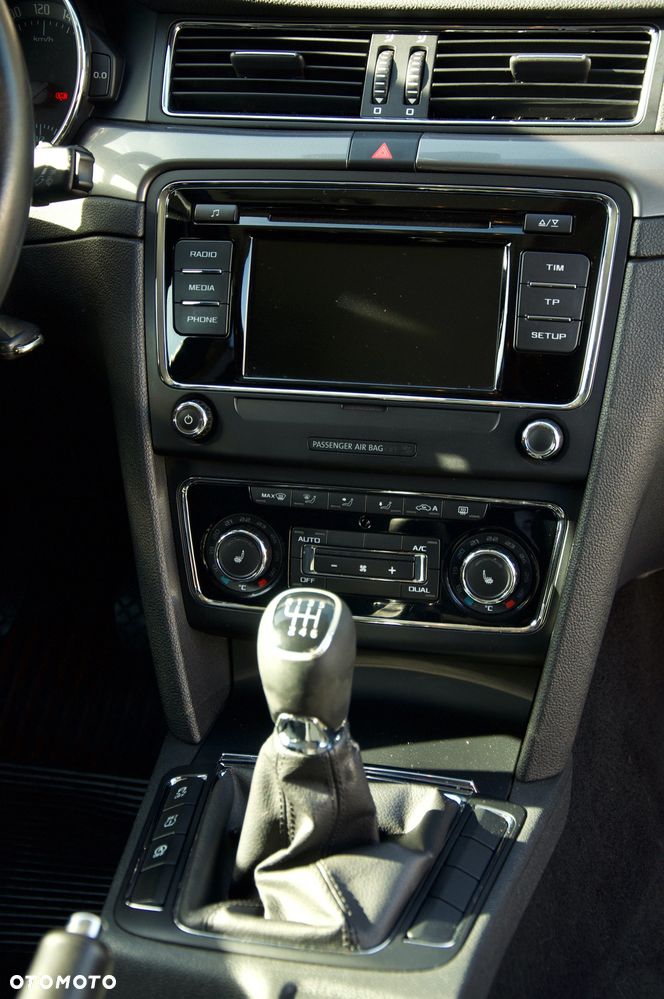 Skoda Superb 1.4 TSI Active - 16