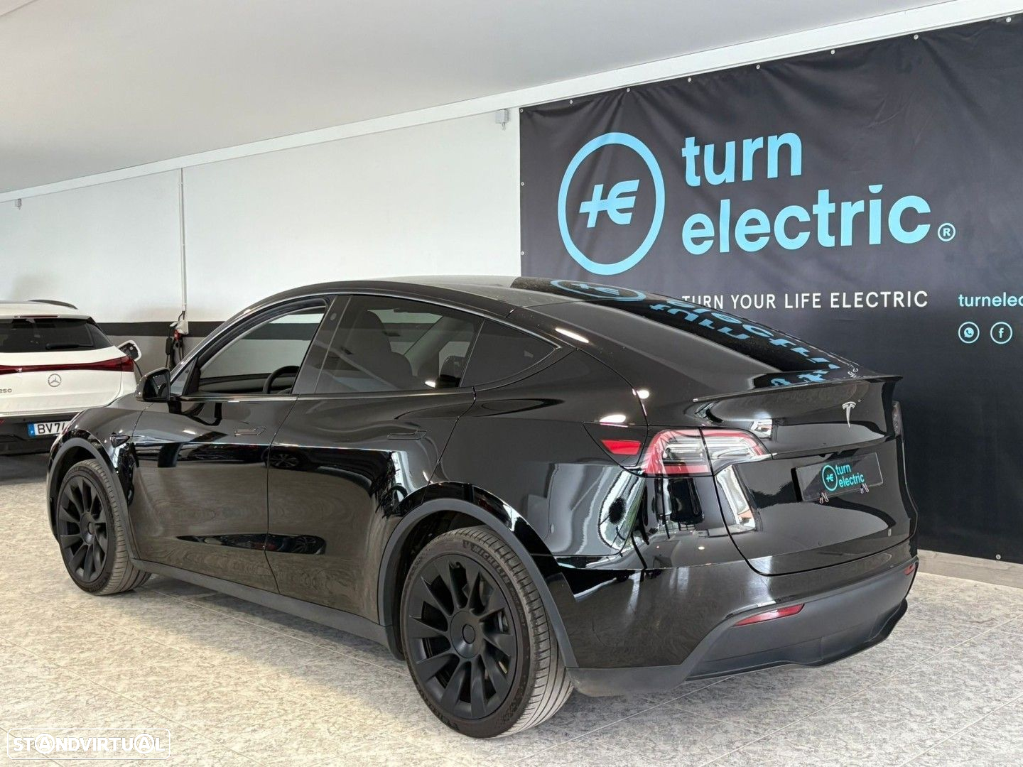 Tesla Model Y Tração Traseira - 4